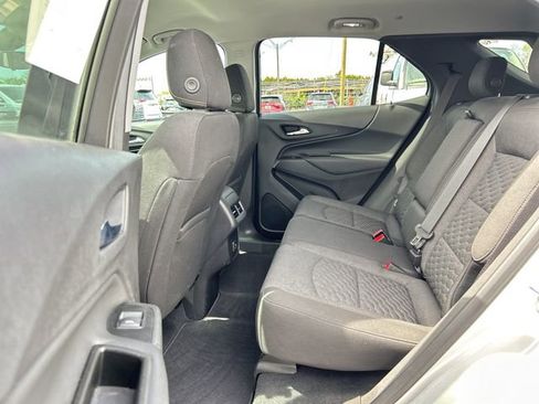 Used 2020 Chevrolet Equinox LT FWD image 18