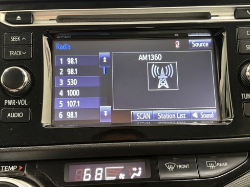 Used 2015 Toyota Prius C One FWD image 14
