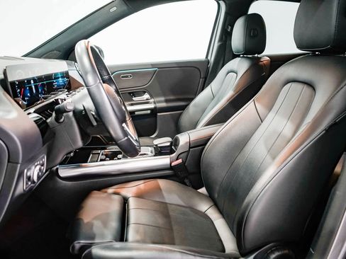 Certified 2022 Mercedes-Benz GLA 250 4MATIC image 17