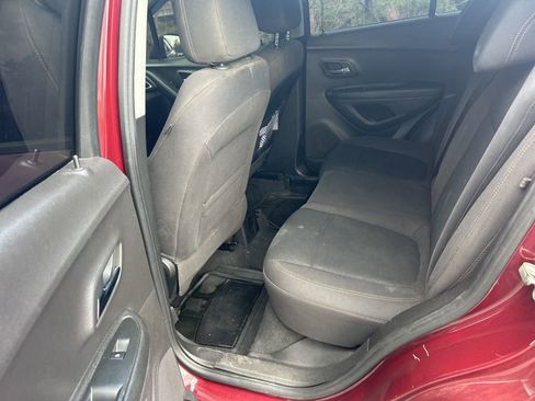 Used 2017 Chevrolet Trax LS image 11