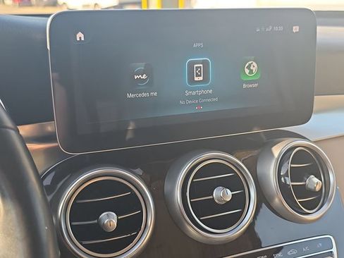 Used 2022 Mercedes-Benz GLC 300 4MATIC image 18