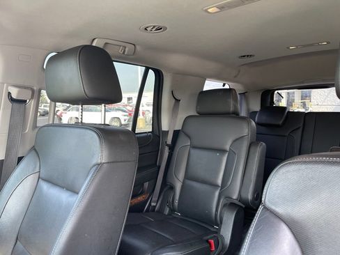 Used 2018 Chevrolet Tahoe Premier AWD/4WD image 15