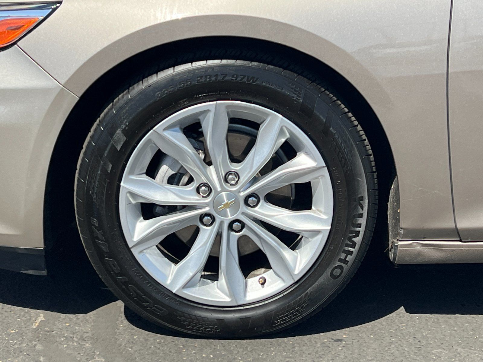 Used 2024 Chevrolet Malibu LT FWD image 25