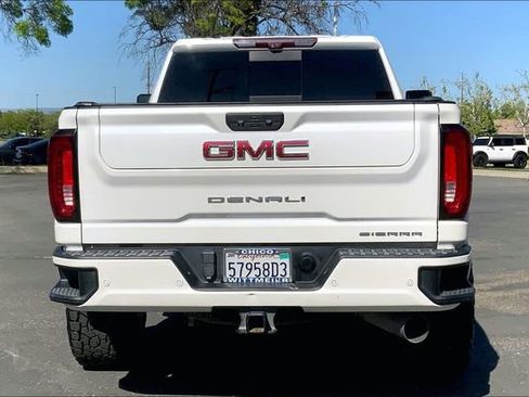 Used 2021 GMC Sierra 2500 Denali w/ Denali Ultimate Package AWD/4WD image 4