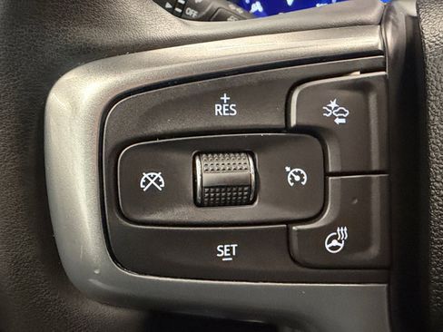 Used 2024 Chevrolet Silverado 1500 LT AWD/4WD image 40