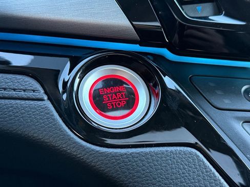 Used 2022 Honda Odyssey Touring image 23