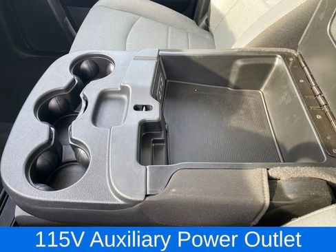 Used 2023 RAM 1500 Classic SLT image 13