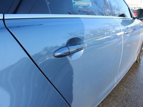 Used 2013 Jaguar XJ AWD image 45