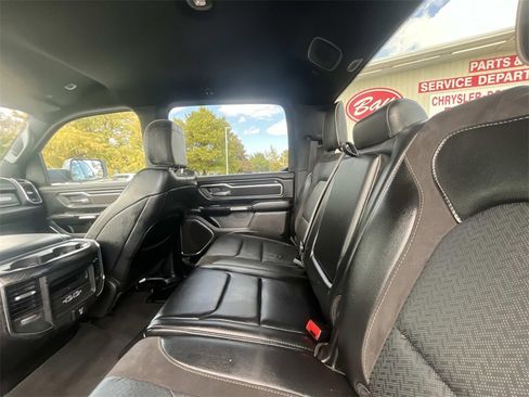 Used 2024 RAM 1500 Laramie image 13