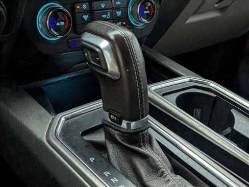 Used 2020 Ford F150 Limited w/ Trailer Tow Package image 7