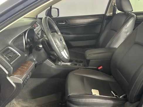 Used 2017 Subaru Outback 2.5i Limited AWD/4WD image 7