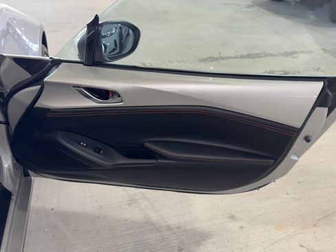 Used 2023 MAZDA MX-5 Miata Grand Touring image 9