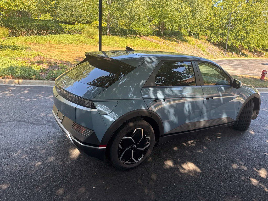 Used 2024 Hyundai Ioniq 5 SEL RWD image 5