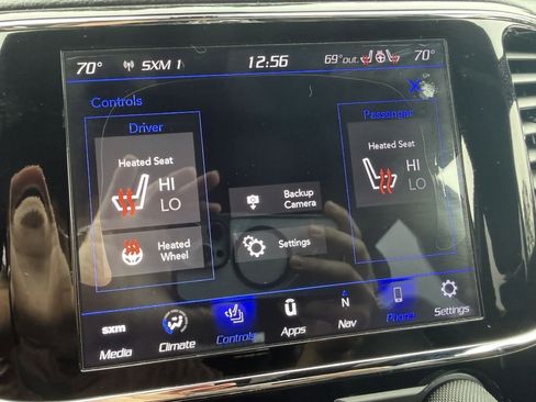 Used 2019 Jeep Grand Cherokee Limited image 22