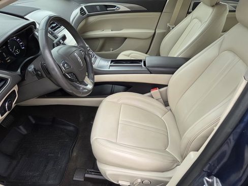 Used 2019 Lincoln MKZ Premiere image 10