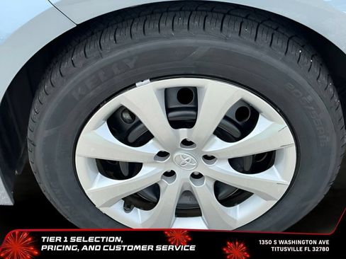 Used 2024 Toyota Corolla LE FWD image 21