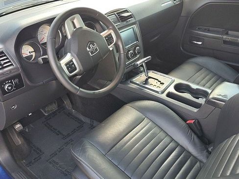 Used 2012 Dodge Challenger R/T RWD image 20
