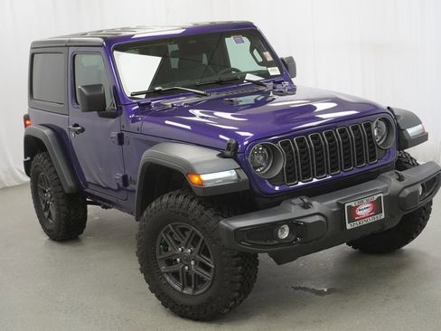Certified 2026 Jeep Wrangler Sport w/ Convenience Group AWD/4WD image 9