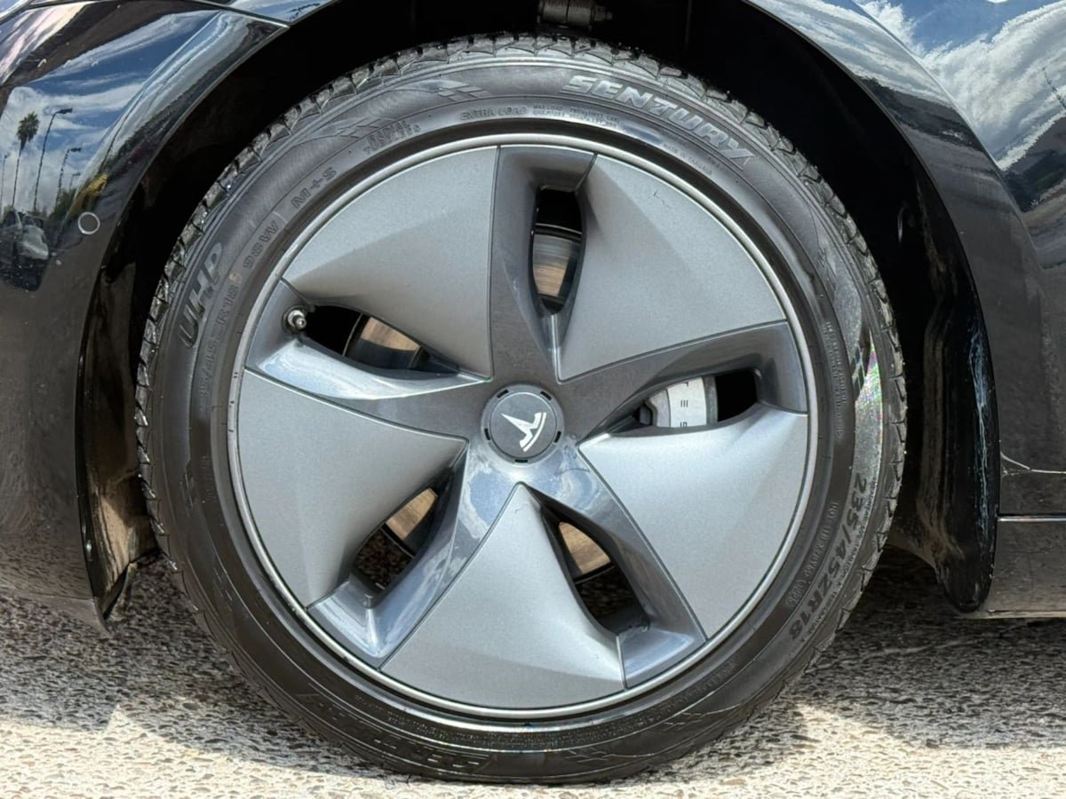 Used 2019 Tesla Model 3 Standard Range Plus RWD image 25