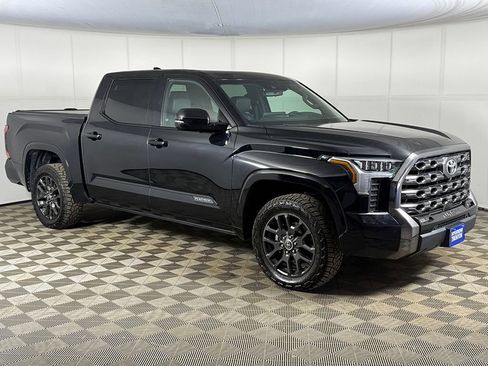 Used 2023 Toyota Tundra Platinum AWD/4WD image 2