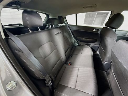 Certified 2022 Kia Sportage LX image 27