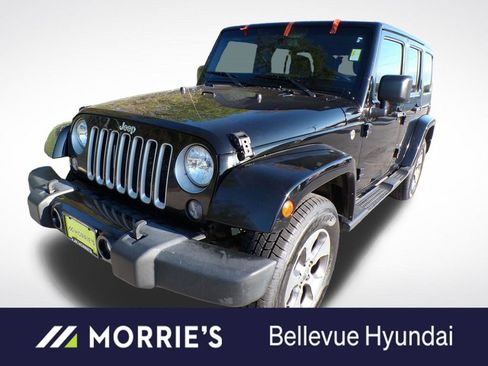 Used 2017 Jeep Wrangler Unlimited Sahara AWD/4WD image 1