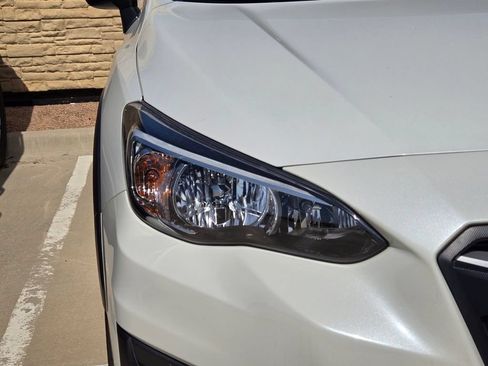 Used 2019 Subaru Crosstrek 2.0i Premium w/ Eyesight System AWD/4WD image 18