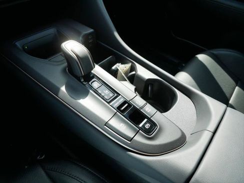 Certified 2023 Toyota Crown AWD/4WD image 19