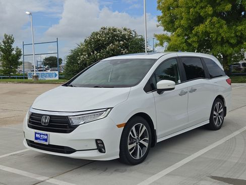 Used 2021 Honda Odyssey Touring image 8