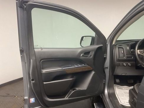 Used 2020 GMC Canyon Denali image 10