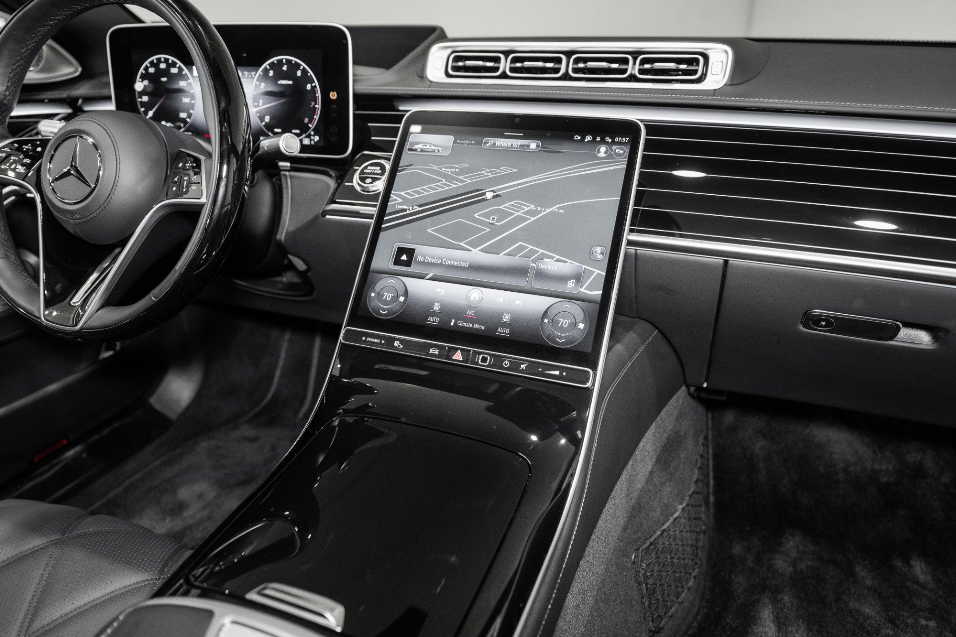 Used 2024 Mercedes-Benz Maybach S 580 4MATIC image 41