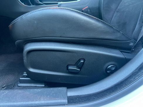 Used 2019 Dodge Charger R/T w/ Plus Group image 19