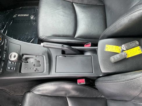 Used 2013 MAZDA MAZDA3 i Grand Touring image 21