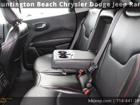 Used 2019 Jeep Compass Sport image 32