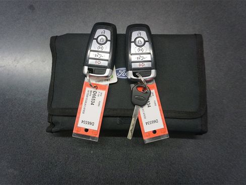 Used 2018 Ford F150 Lariat w/ Equipment Group 502A Luxury image 19