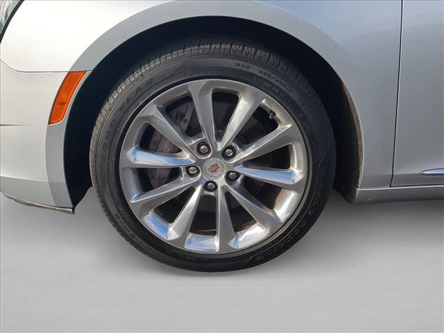 Used 2013 Cadillac XTS Premium FWD image 25