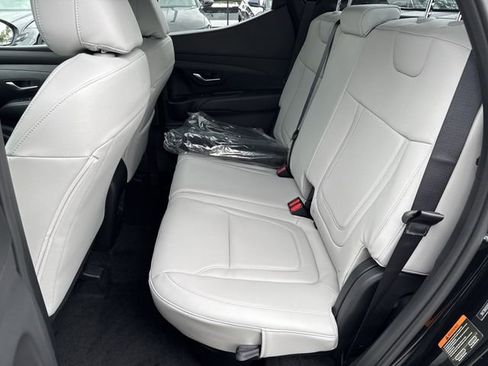 New 2026 Hyundai Santa Cruz SEL FWD image 12