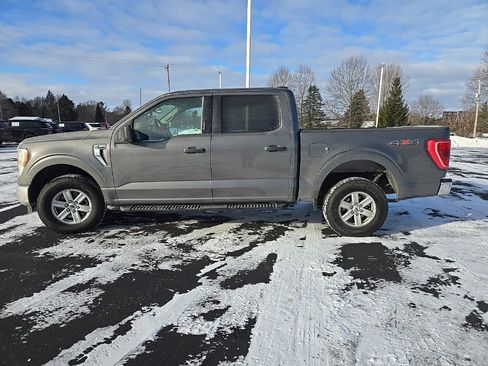 Used 2022 Ford F150 XLT w/ Equipment Group 301A Mid image 9