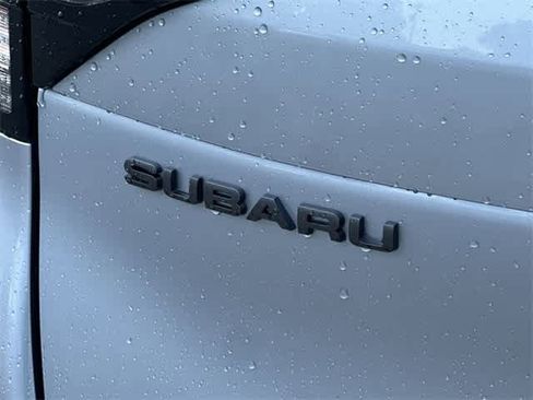 Used 2025 Subaru Forester Limited image 28