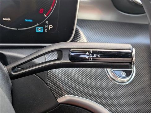 Used 2023 Mercedes-Benz C 300 Sedan image 12