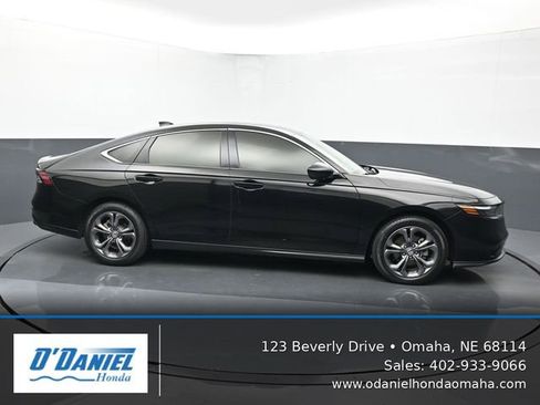 Used 2023 Honda Accord EX image 7