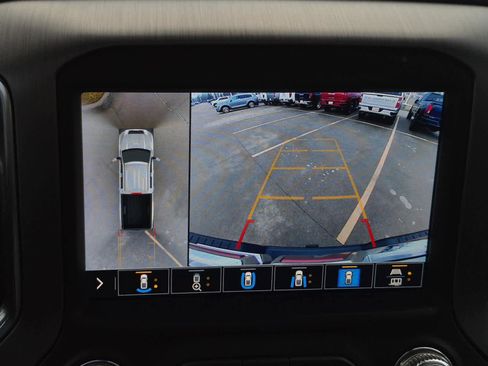 Used 2022 GMC Sierra 3500 Denali image 31