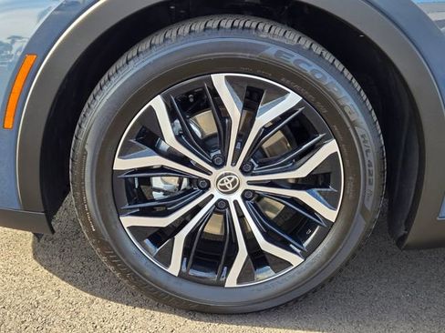 Certified 2026 Toyota Crown XLE image 8