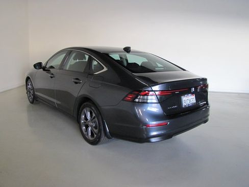 Certified 2023 Honda Accord EX image 23