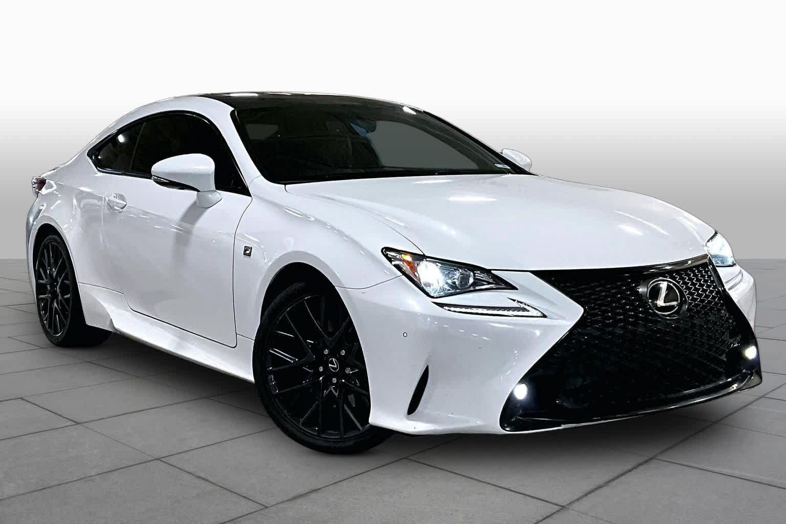 Used 2016 Lexus RC 200t RWD image 3