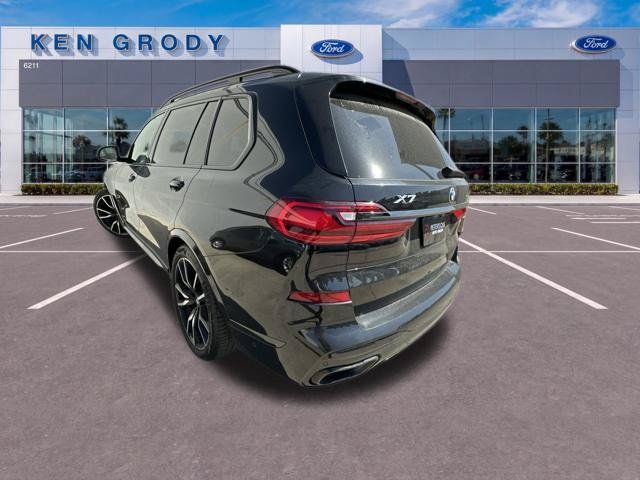 Used 2020 BMW X7 xDrive40i w/ M Sport Package AWD/4WD image 7