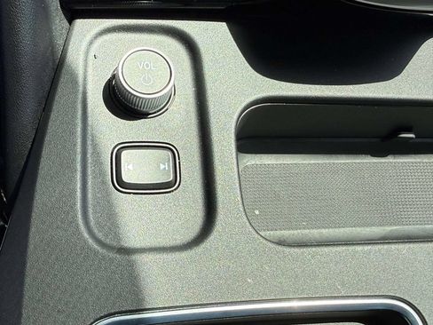 Certified 2025 Acura MDX FWD w/ Technology Package image 20