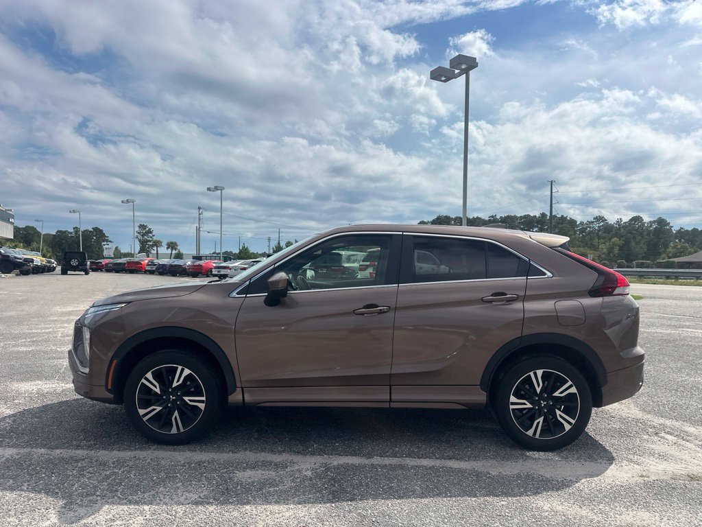 Used 2024 Mitsubishi Eclipse Cross SEL AWD/4WD image 6