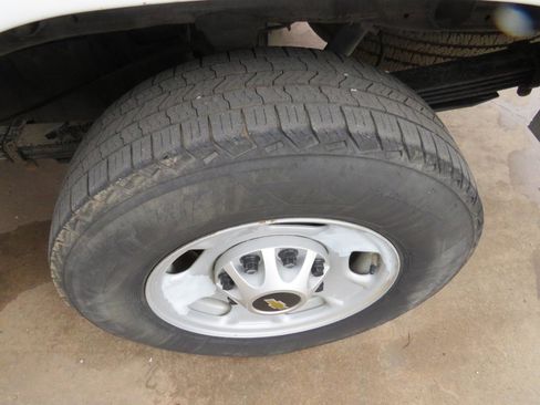 Used 2012 Chevrolet Silverado 2500 W/T image 19