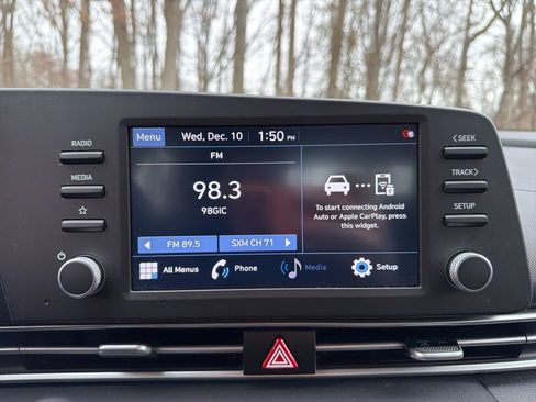 Certified 2022 Hyundai Elantra SEL image 23